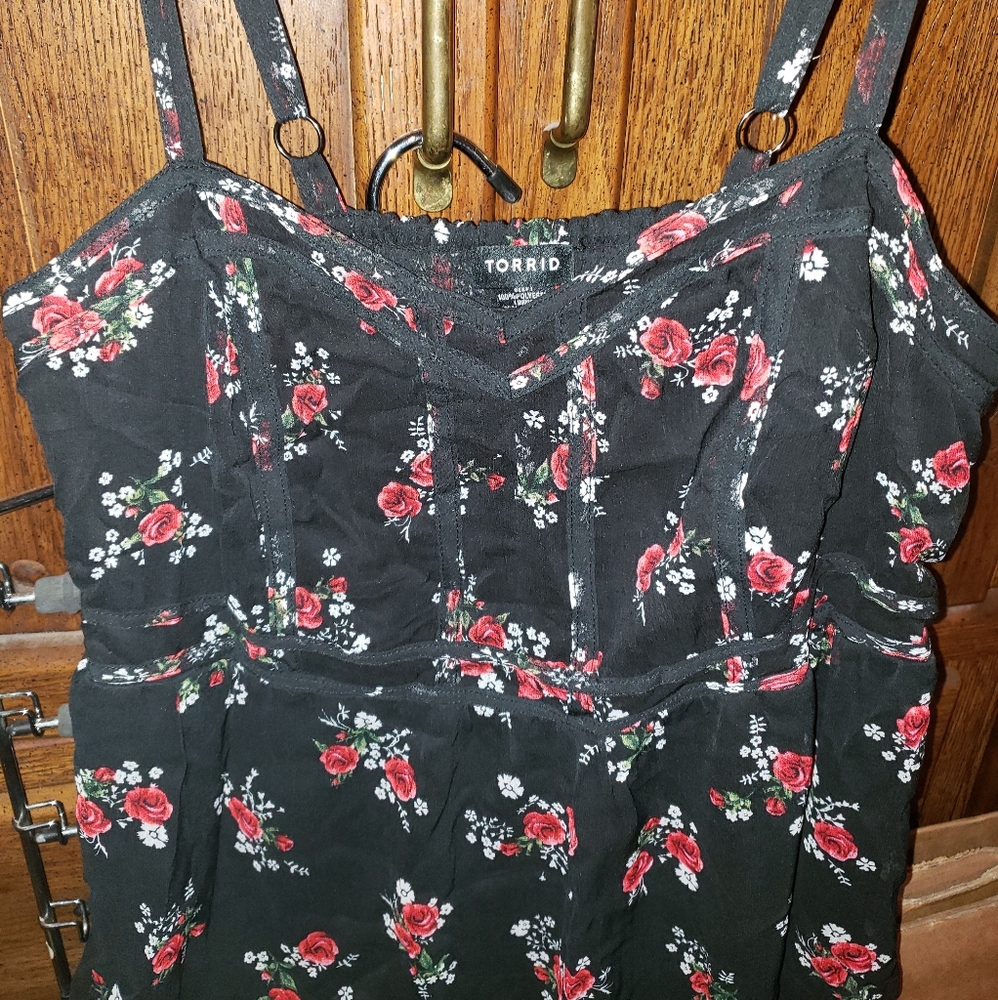 Torrid rose tank top size 00